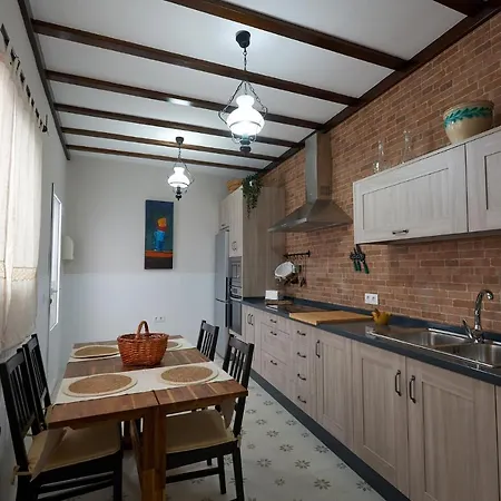 Dom wakacyjny El Viejo Olivo *