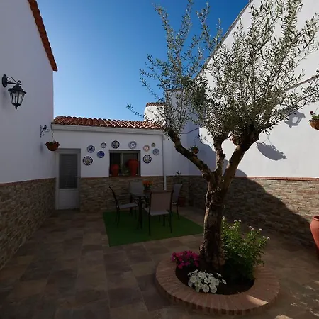 El Viejo Olivo Дом отдыха Valencia del Ventoso